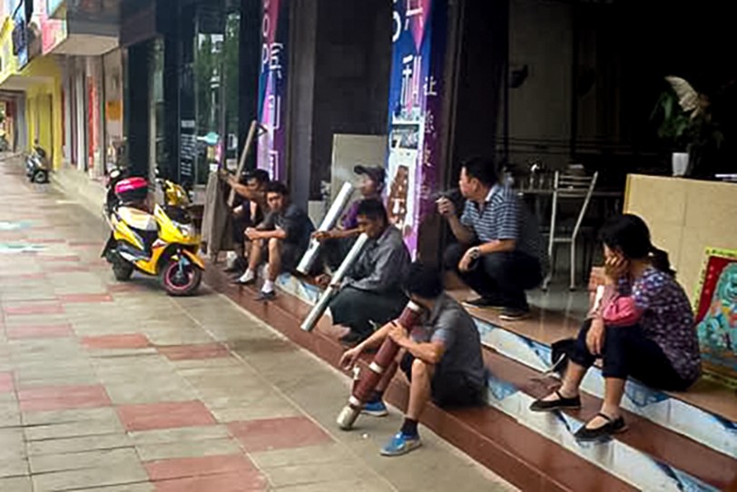 吸烟害处大:云南人用这个神器降低危害,吸了还