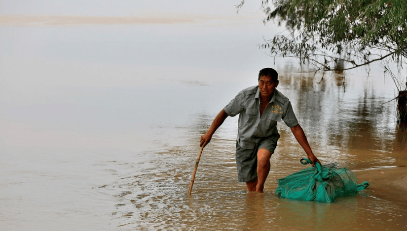 一群黄河捞尸人的生活日常, 免费捞尸, 只为送黄河浮尸回家入土
