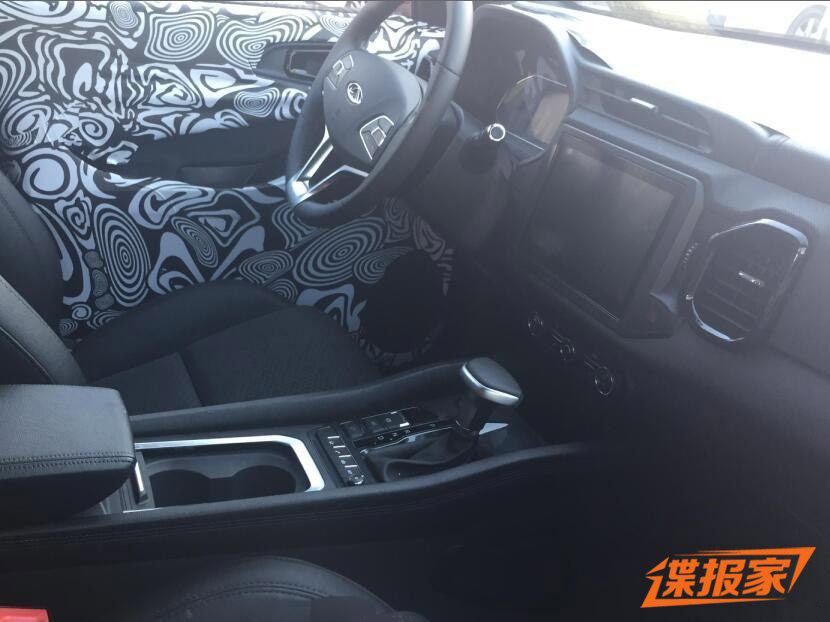 一个设计两张椅子 奇瑞用瑞虎8加入“国家队”