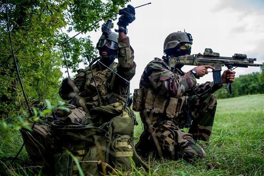 一个特种兵到底能打趴几个普通人?答案让人想