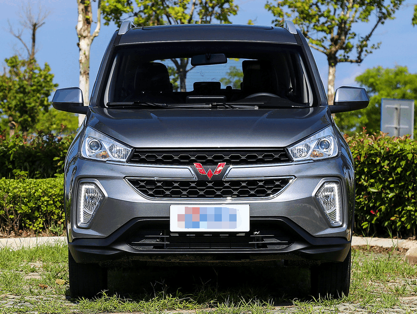 五菱宏光最新款 suv,五菱宏光最新款 2020 五菱宏光首款suv宏光s3上市了价格非常亲民起售仅568万