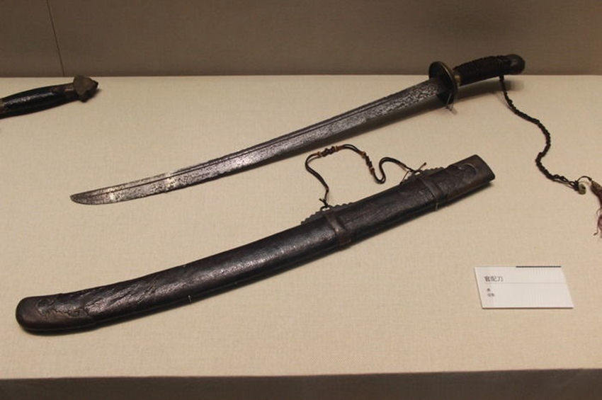 明清八大名刀:雁翎刀柳叶刀,后一种最牛,砍断倭刀将其劈下神坛