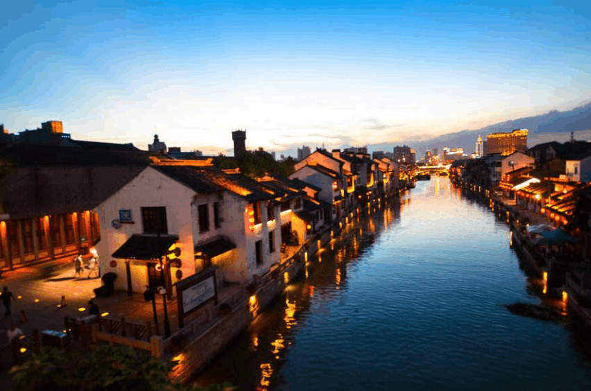 中国经济发展最强的省份,GDP破万亿有三座城