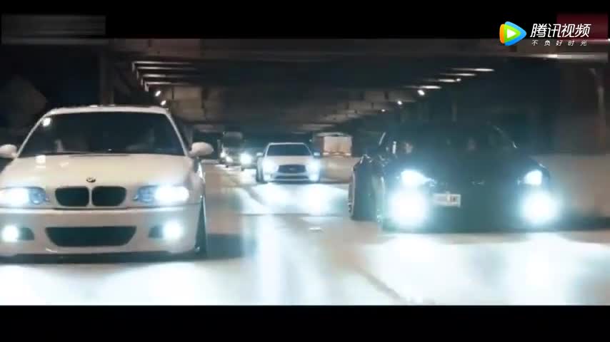 好想有一辆这样酷炫的改装车