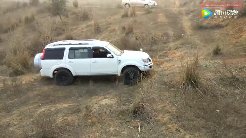 SUV的较量，这坡爬的不服不行！