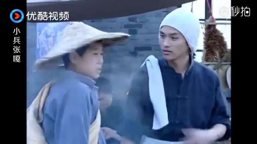 小兵张嘎:鬼子撞到老百姓,上手就是1枪子,可恨至极!