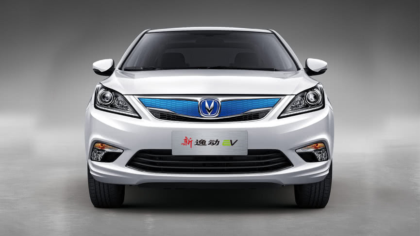 续航里程“你追我赶”,长安逸动EV300能否追上大部队?