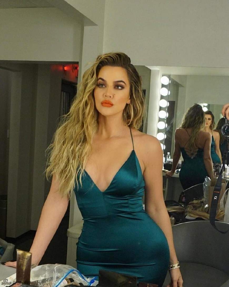 科勒卡戴珊不谈身材谈男友，盛赞汤普森是“快男”在一起很舒适!