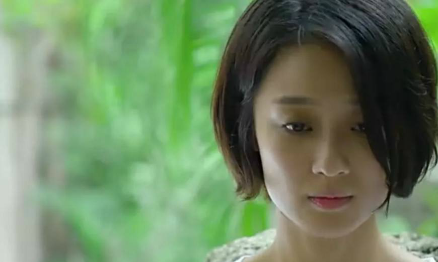 余罪不仅剧情好,其中的美女也是不错的,如徐冬冬也只能屈居第二