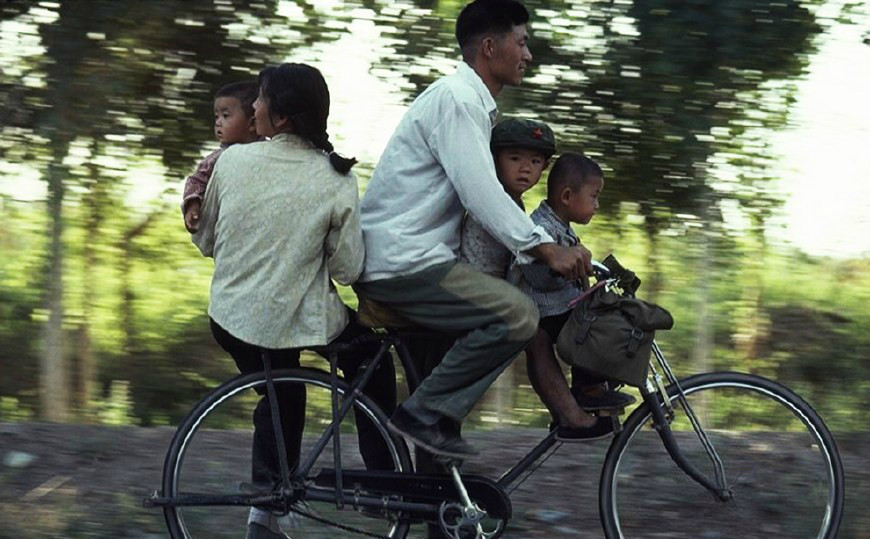 80年代老照片:图1大部分人没见过,图3农村孩子