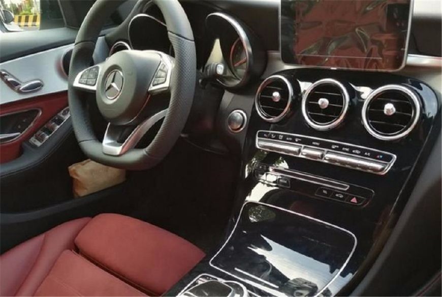 30多万买了奔驰发个朋友圈,却被小伙伴们说这