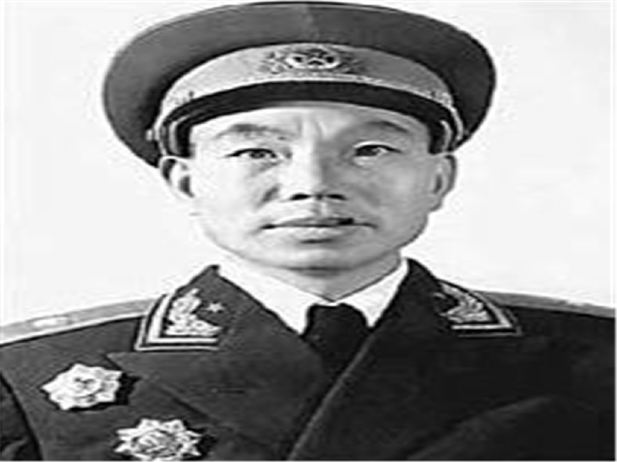 却被授予了少将军衔,是中国最年轻的少将