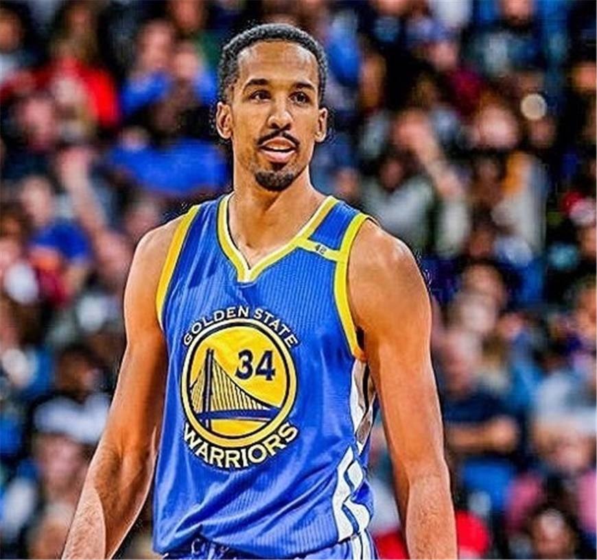 利文斯顿才是励志的代表,受过最重的伤,也历经