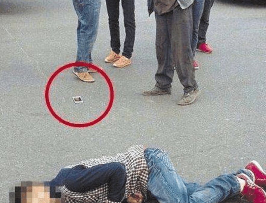 孕妇怀胎6个月,爸妈坚持打掉胎儿,医生恳求不