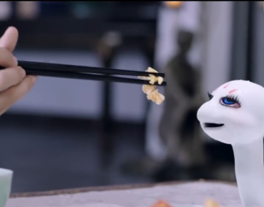 《千年》演绎小白蛇白夭夭与药师宫宫上许宣跨越千年的曲折爱恋