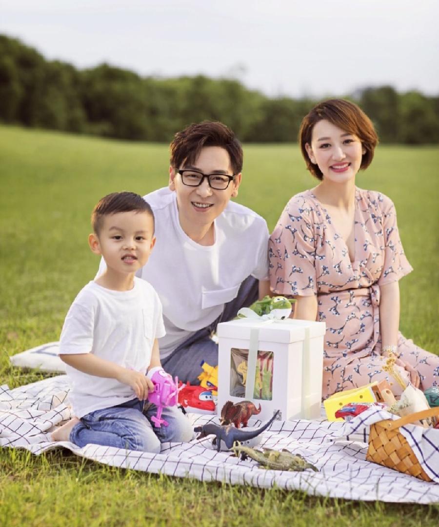 李好郭晓敏《一站到底》最幸福主持人夫妻: