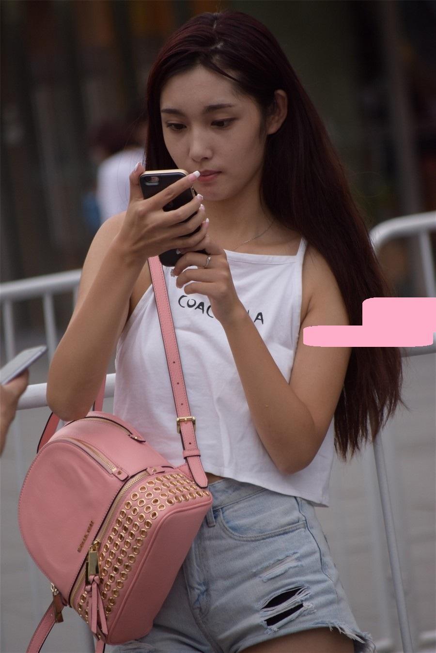 ����: ���紵���ȹ��, ϥ�ǵ������ڲ�ס