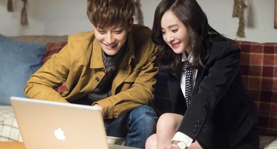 《谈判官》黄子韬承包了2018年表情包,企图超越“鱼塘霸主”张翰?