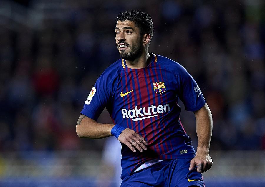 足球评论员:卡瓦尼世界第一中锋,苏亚雷斯不在