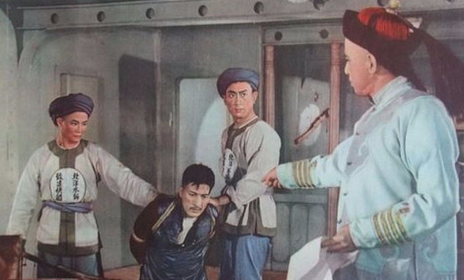 中日甲午海战中的炮弹里为什么填的是沙子,并不全怪慈禧!