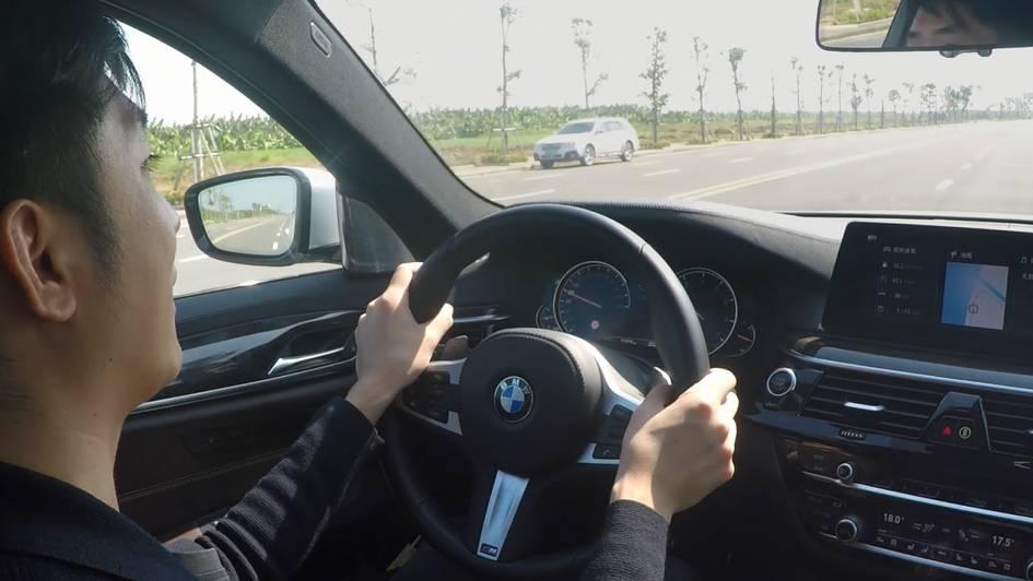 今天就来颠覆你"开宝马,坐奔驰"的理念,新宝马530li xdrive.