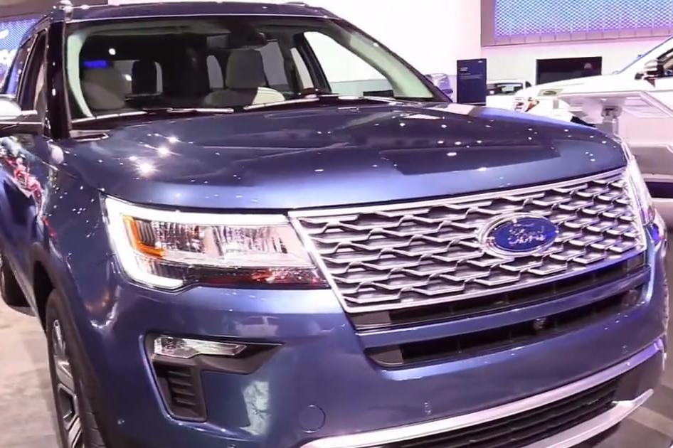 2018福特探索者SUV越野车，内外实拍展示，比拼大众途昂！