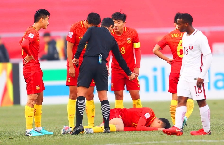 伊朗裁判法哈尼堪称中国足球最大克星 他让中