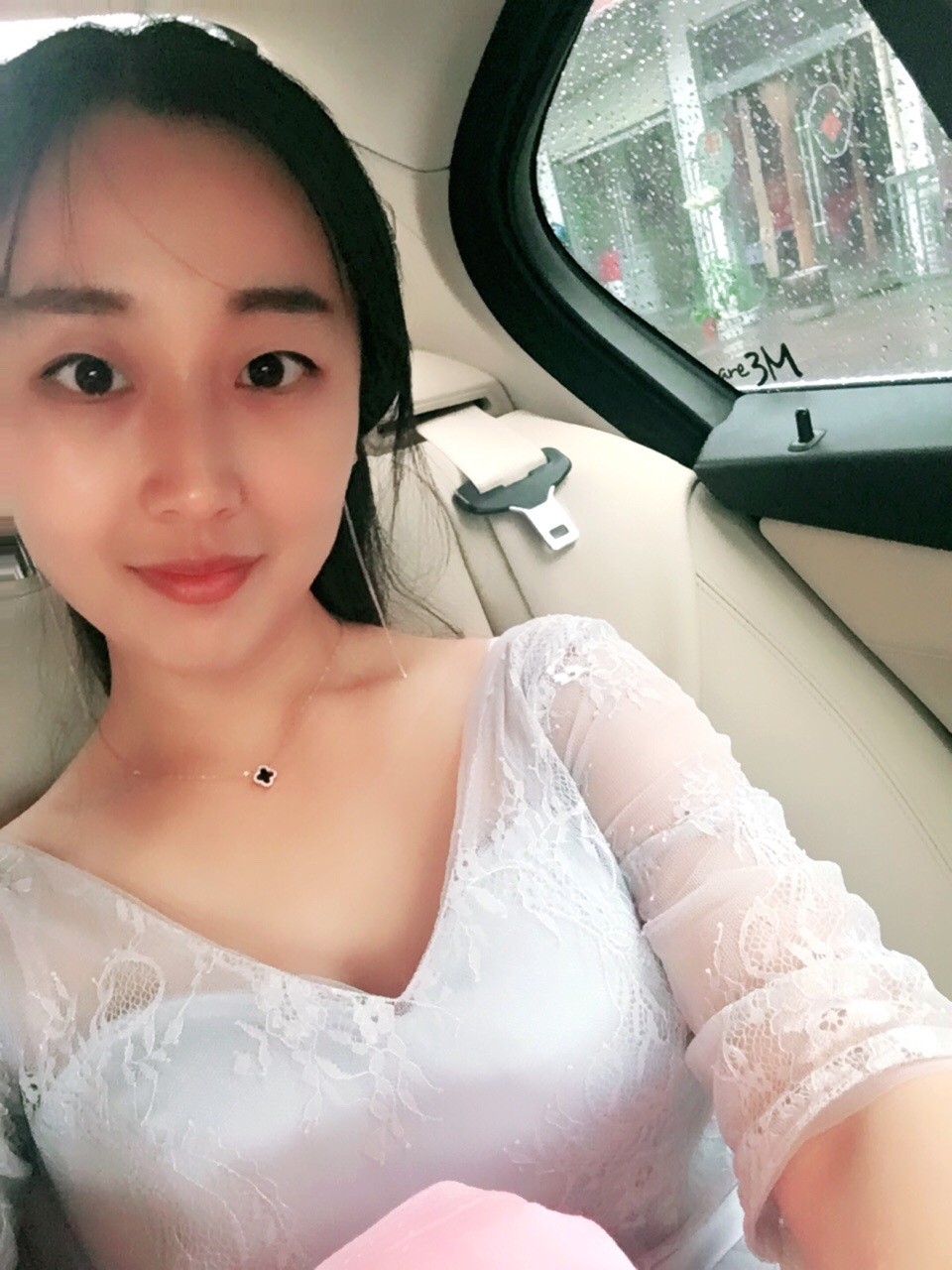 校花日记王媛媛来自盐城师范学院身高163cm体重53kg