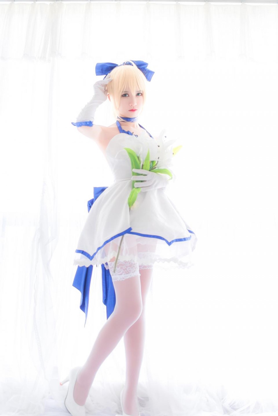 白裙白丝sabercosplay大合集这腿能玩多久
