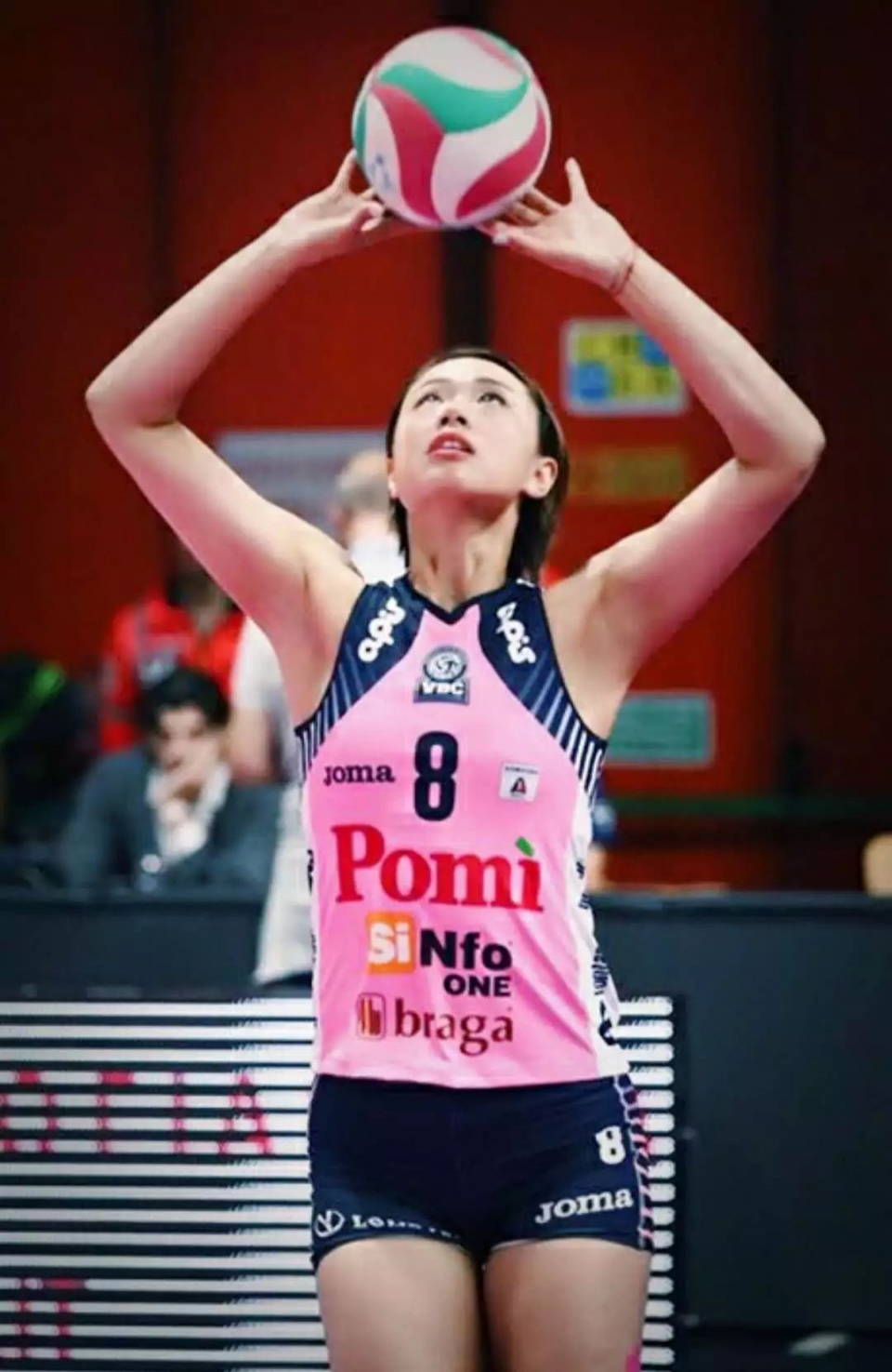 留洋遇冷曾春蕾回归北汽女排