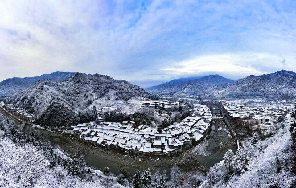 汉中又降大雪 雪中青木川美爆了