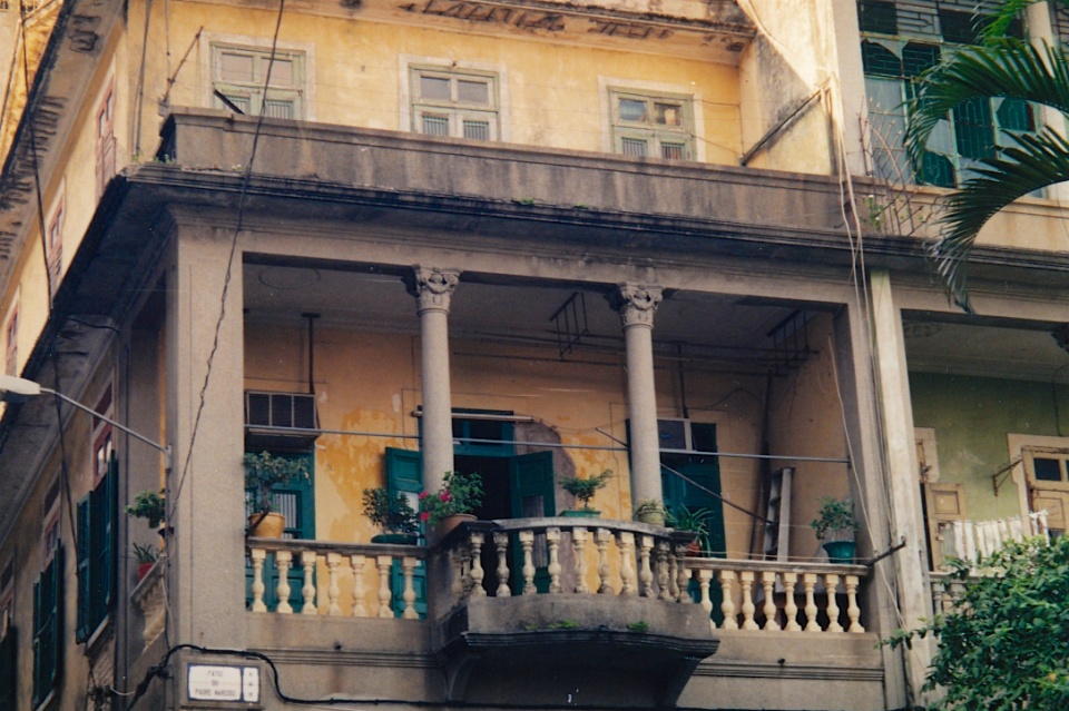 世界人口密度最高的地区之一 回归前的澳门