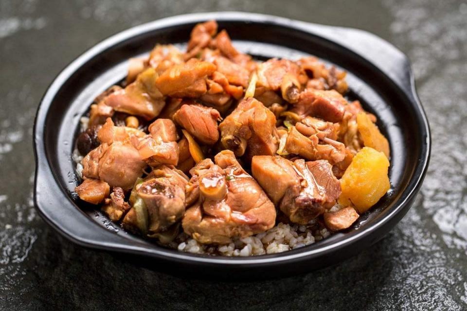 四大菜系鲁菜之一: 黄焖鸡块的做法!