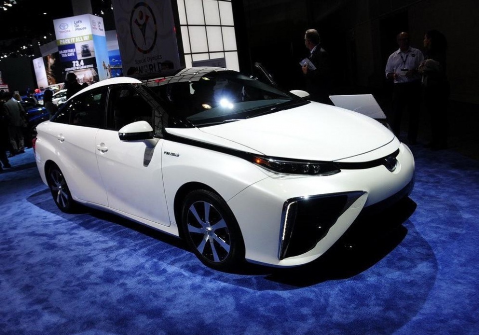 丰田这台车像丑八怪,但却被外国人疯抢了,马上