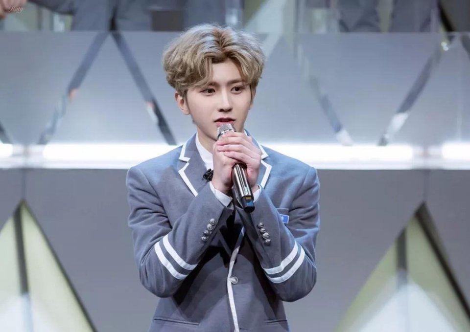 独家重磅!蔡徐坤合约细节曝光!若提前解约将赔