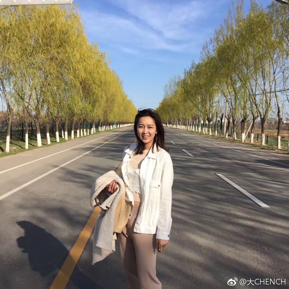 花日记 陈璐 22岁 来自延安大学西安创新学院艺