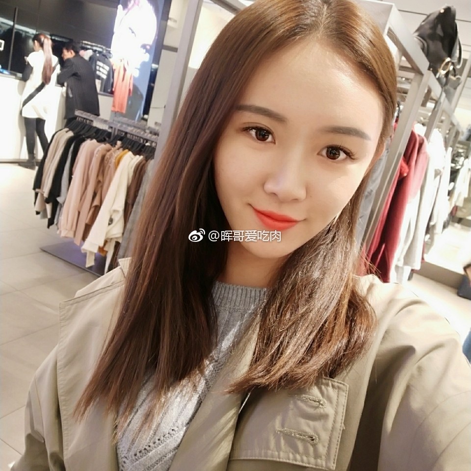 校花日记 房若晖17岁 来自潍坊学院 播音主持专