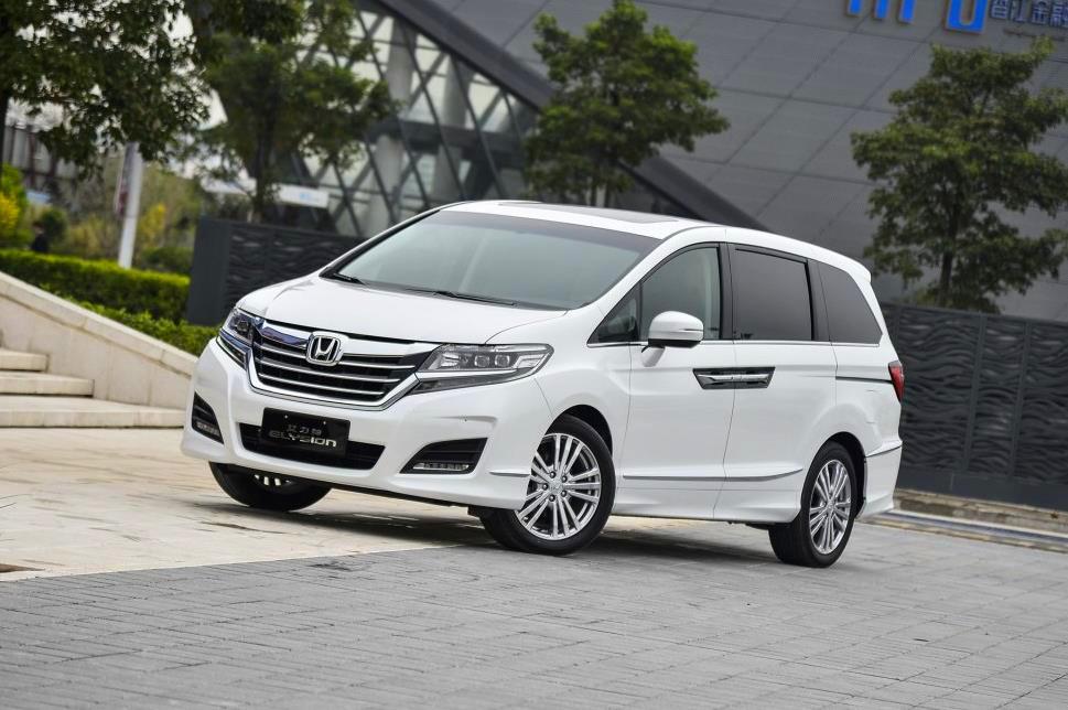 国内最热销的3款MPV, 售25万, 其中第一款性价比最高!
