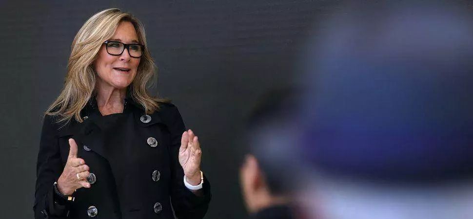 AngelaAhrendts