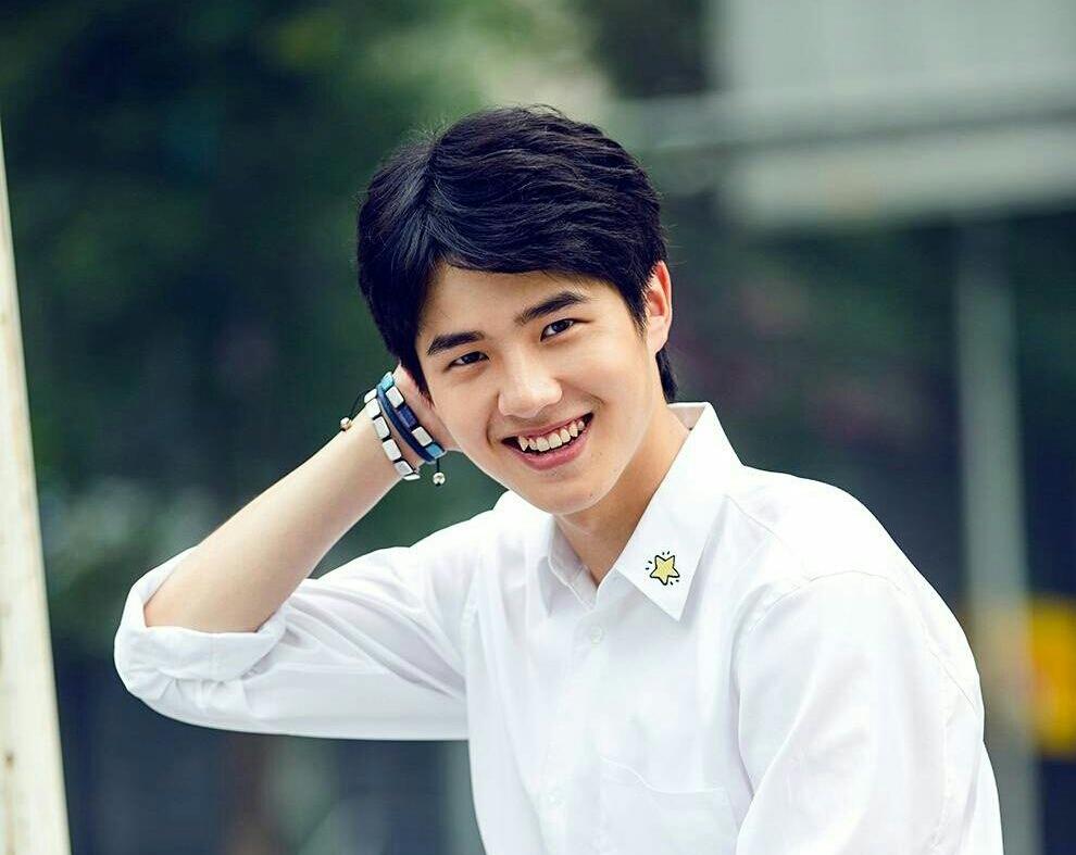 凭借“身体某部位”圈粉的男星,易烊千玺王凯刘昊然齐有份