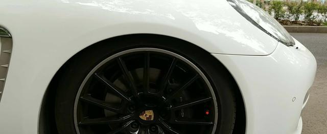 号称最皮实豪车保时捷也有通病？空气悬挂让人发愁