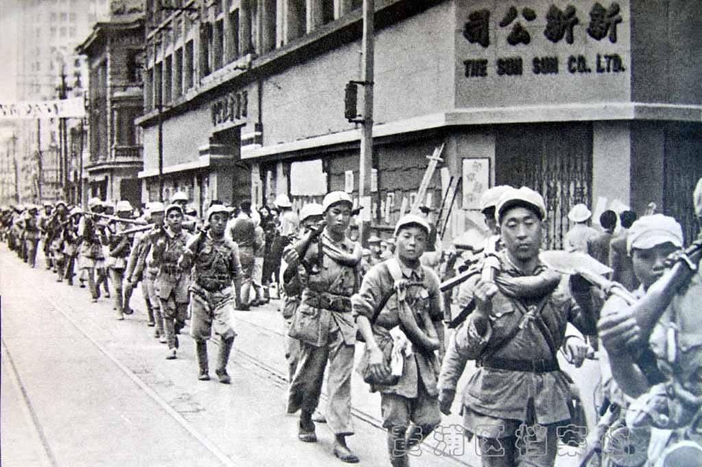 解放战争中当地人看到这样一幕: 国民党怕是永远也回不来了!