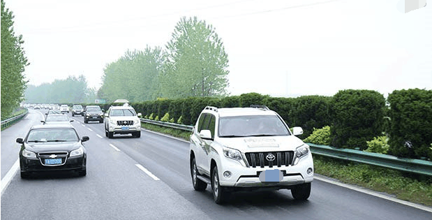 ​大众途昂和普拉多的差距, 只有上高速后, 才能表现出来吗?