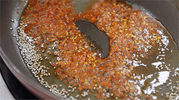 全昆明“C”位出道的“不正经”炸洋芋，老昆明人都未曾吃过！