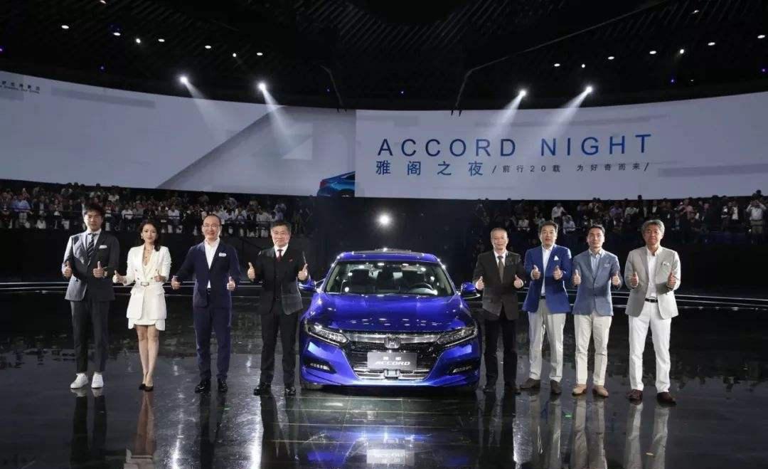 即将亮相的十代雅阁被人称“大号思域”，还没出场就已经输了？