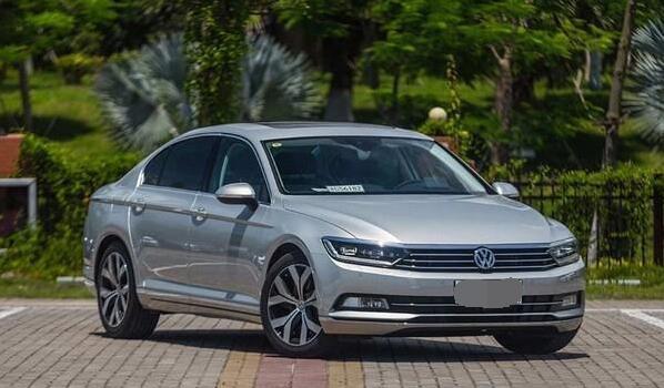 这款大众全新迈腾已经上市, 动力配置非常高