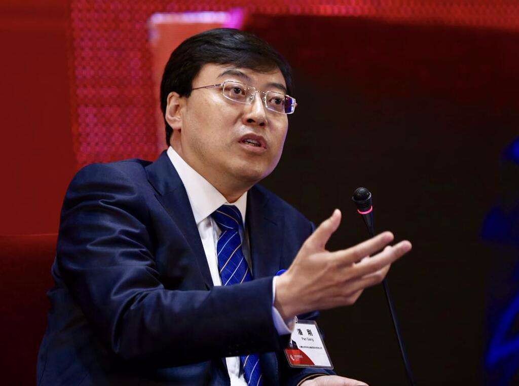 明发董事长_明一奶粉董事长图片(3)