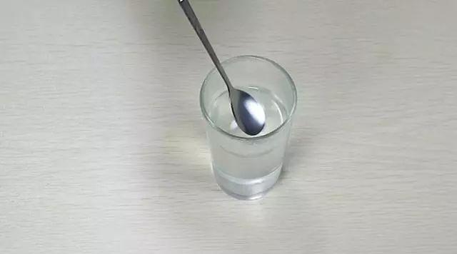 醋加到蜂蜜中,效果太厉害了!解决了不少女性朋