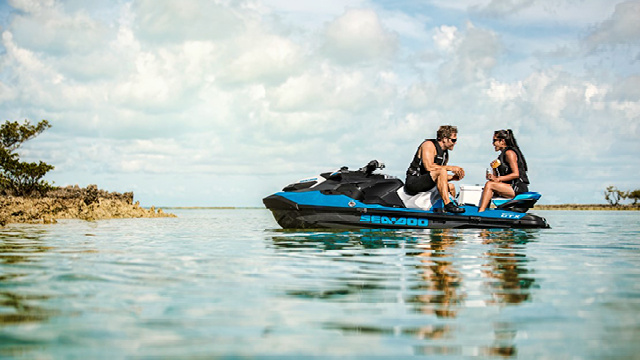 用飞度的价格，享受随意撒野的超跑级快感