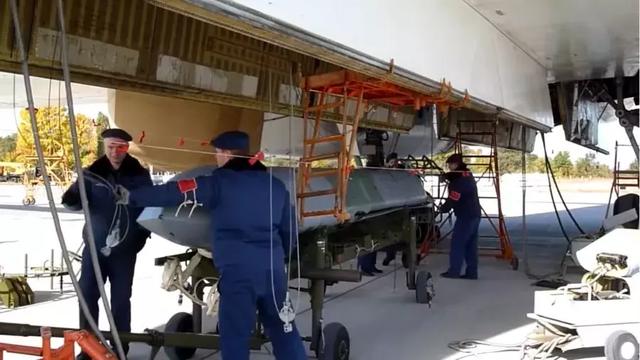 国际风云|美国会在2019年对中俄开战?俄上校: